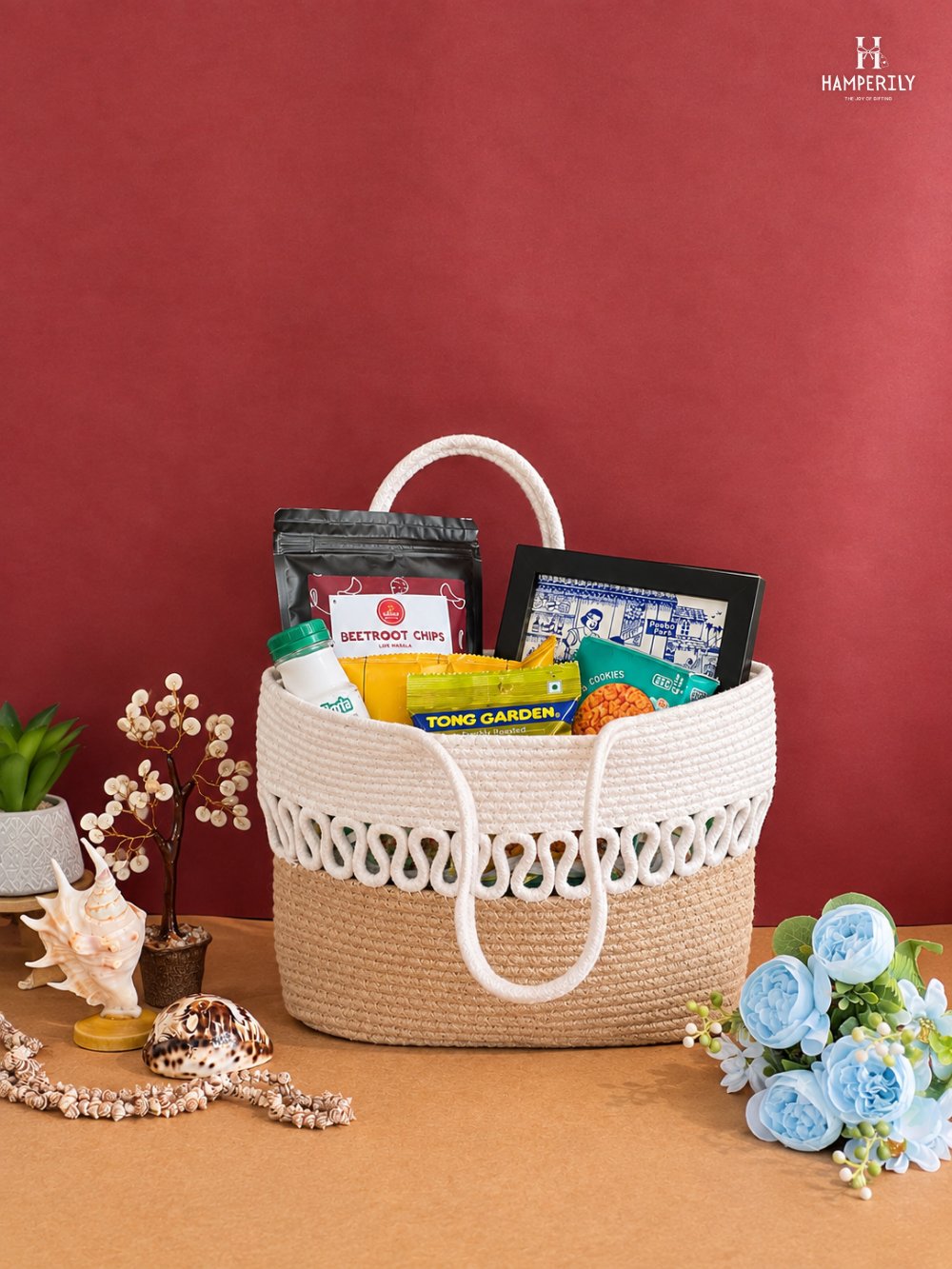 Cream rope basket hamper with keepsake frame